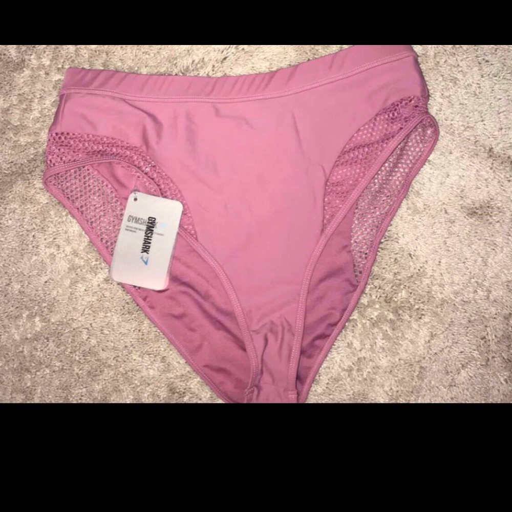 Gym shark swim bottoms